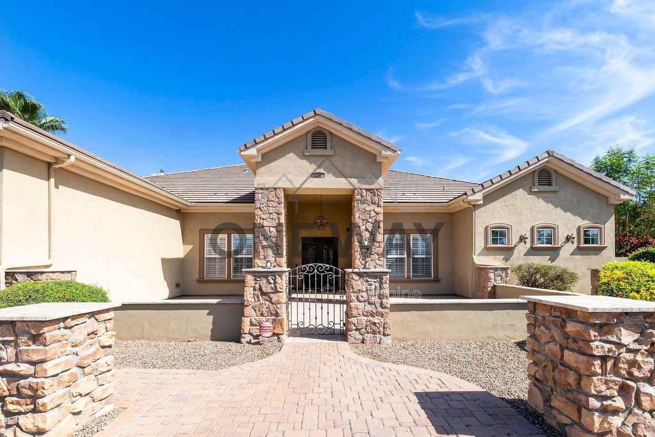 4432 E Ford Ave - Photo 7 of 50