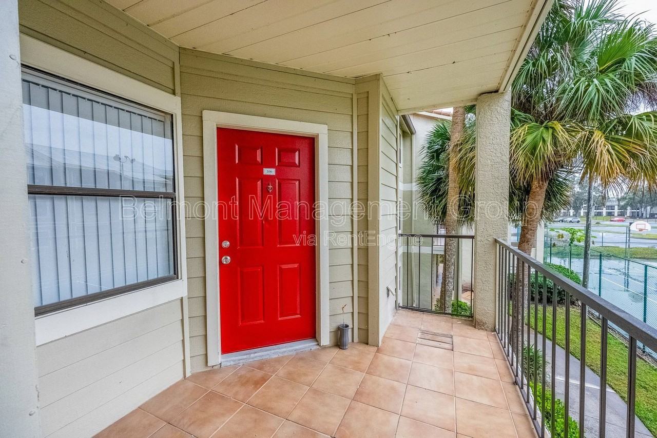 3012 Parkway Blvd #206 - Photo 2 of 17