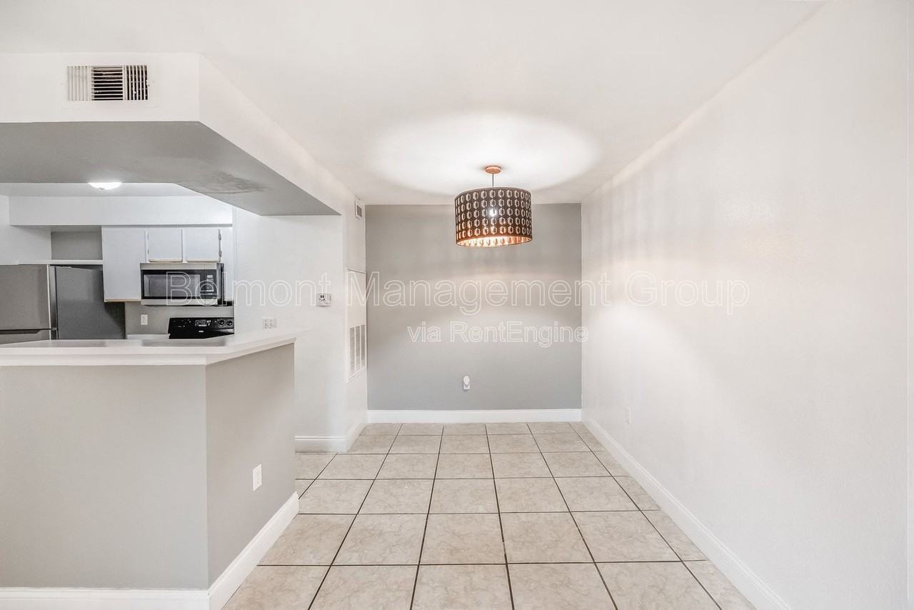 3012 Parkway Blvd #206 - Photo 6 of 17