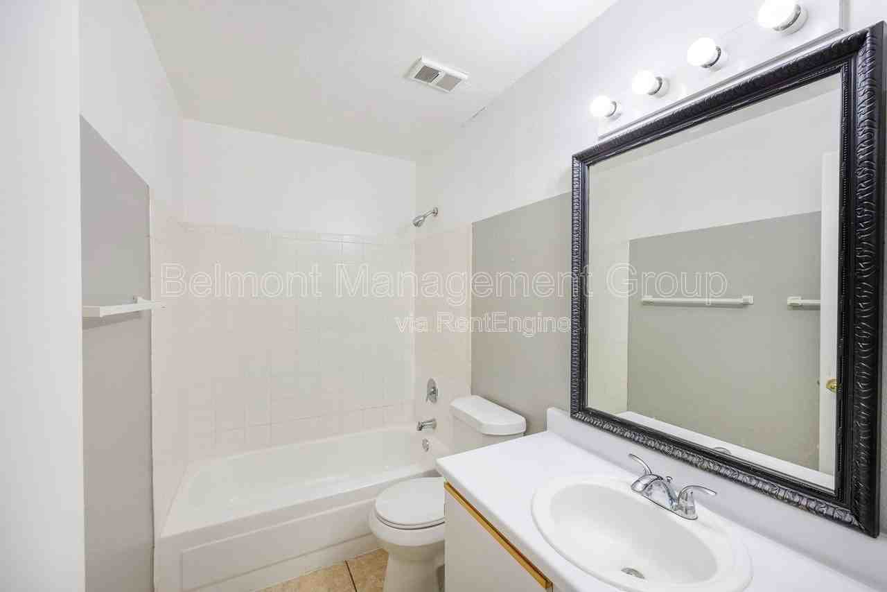 3012 Parkway Blvd #206 - Photo 7 of 17