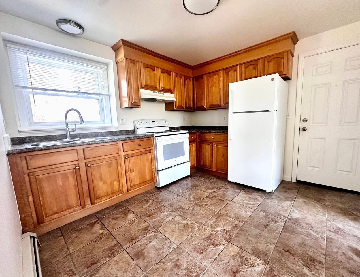 58 Old Concord Tpke #2 - Photo 2 of 14