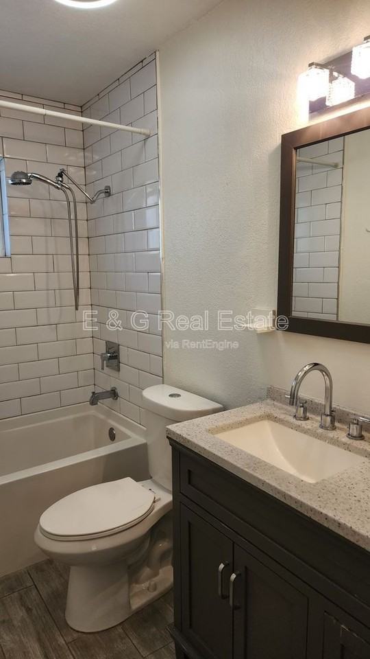 6819 N 12th St #3 - Photo 6 of 10