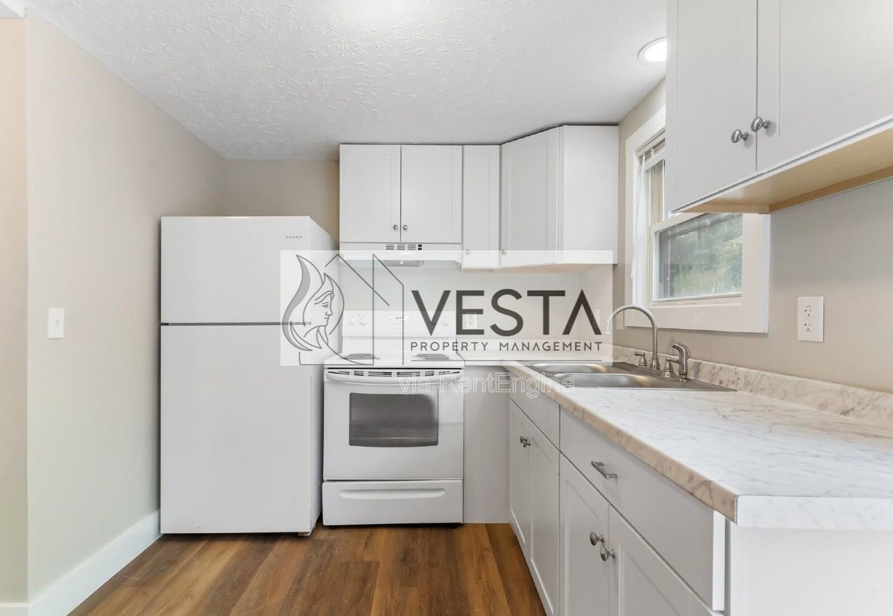 26 Reid St #1 - Photo 3 of 26