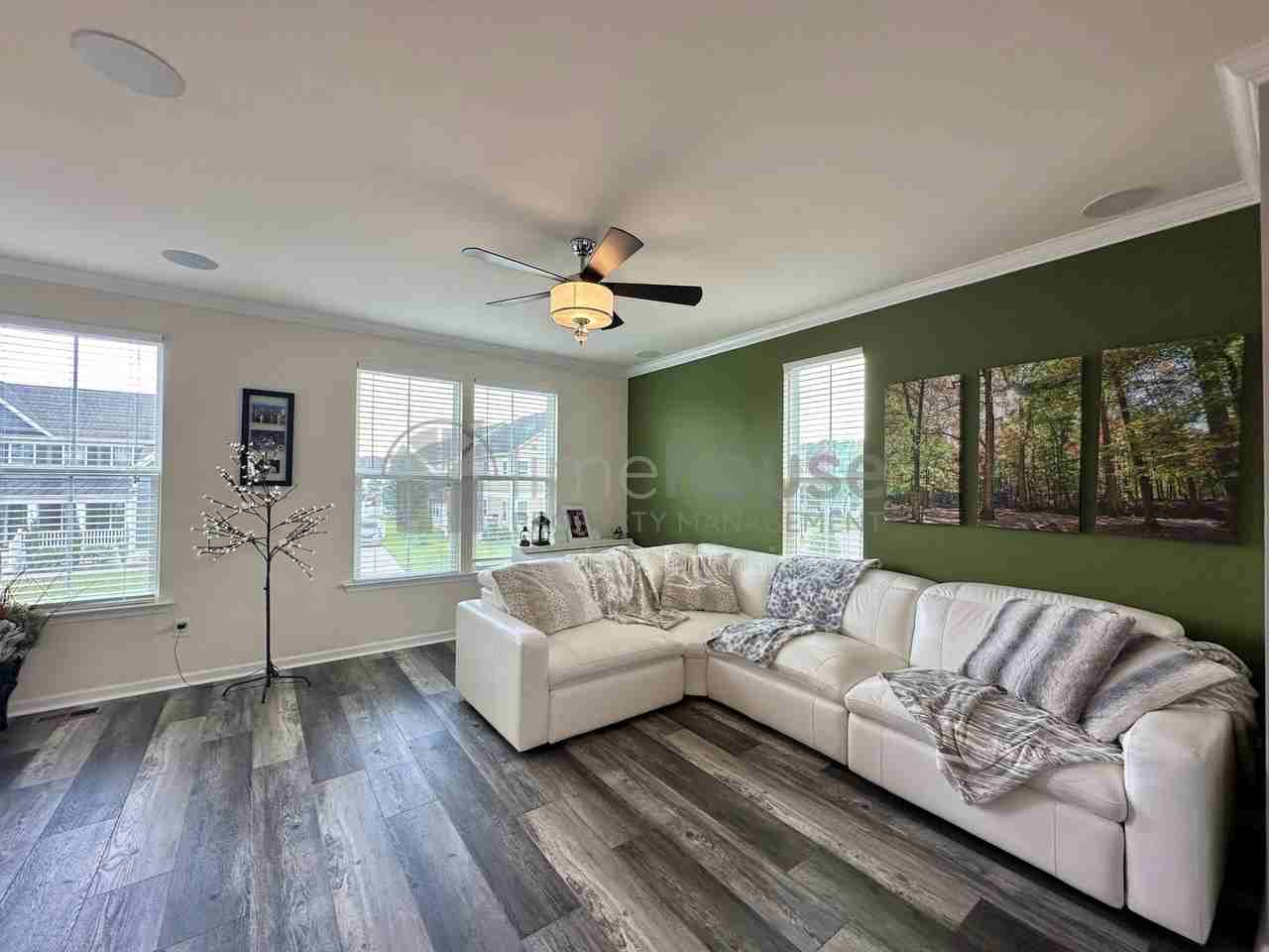 724 Phalarope St #1 - Photo 3 of 20