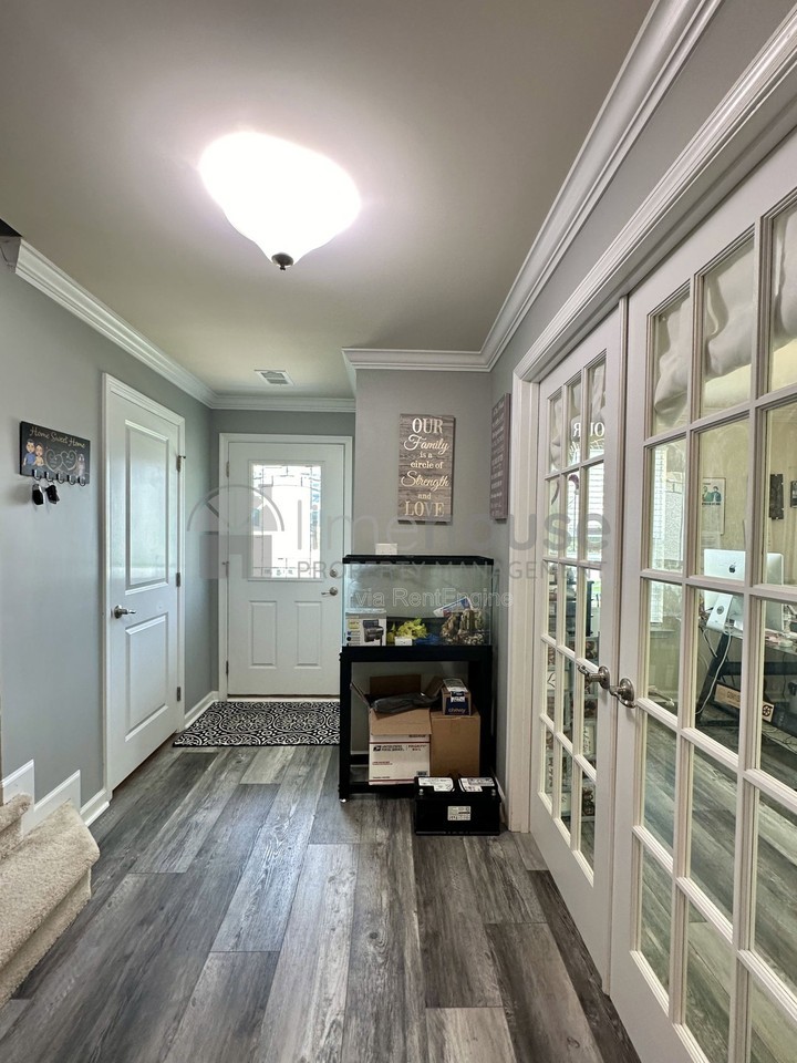 724 Phalarope St #1 - Photo 7 of 20