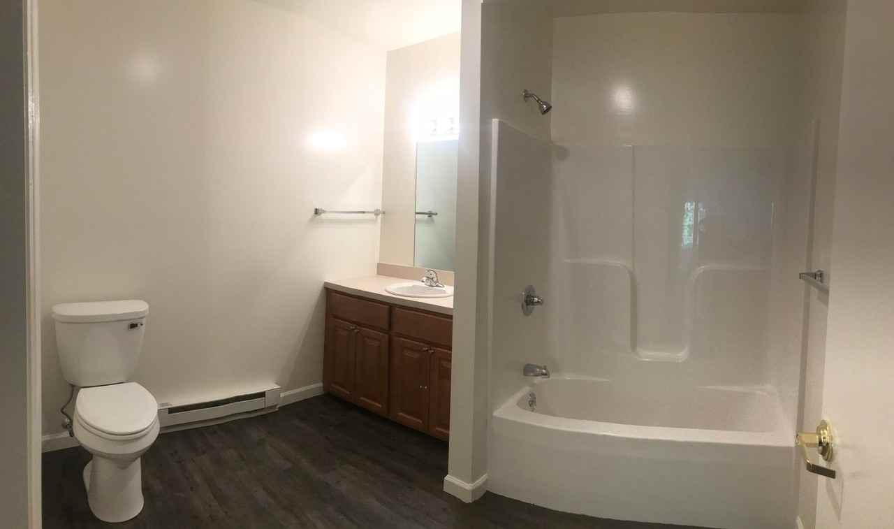 145 N. Gill St. - Photo 7 of 19