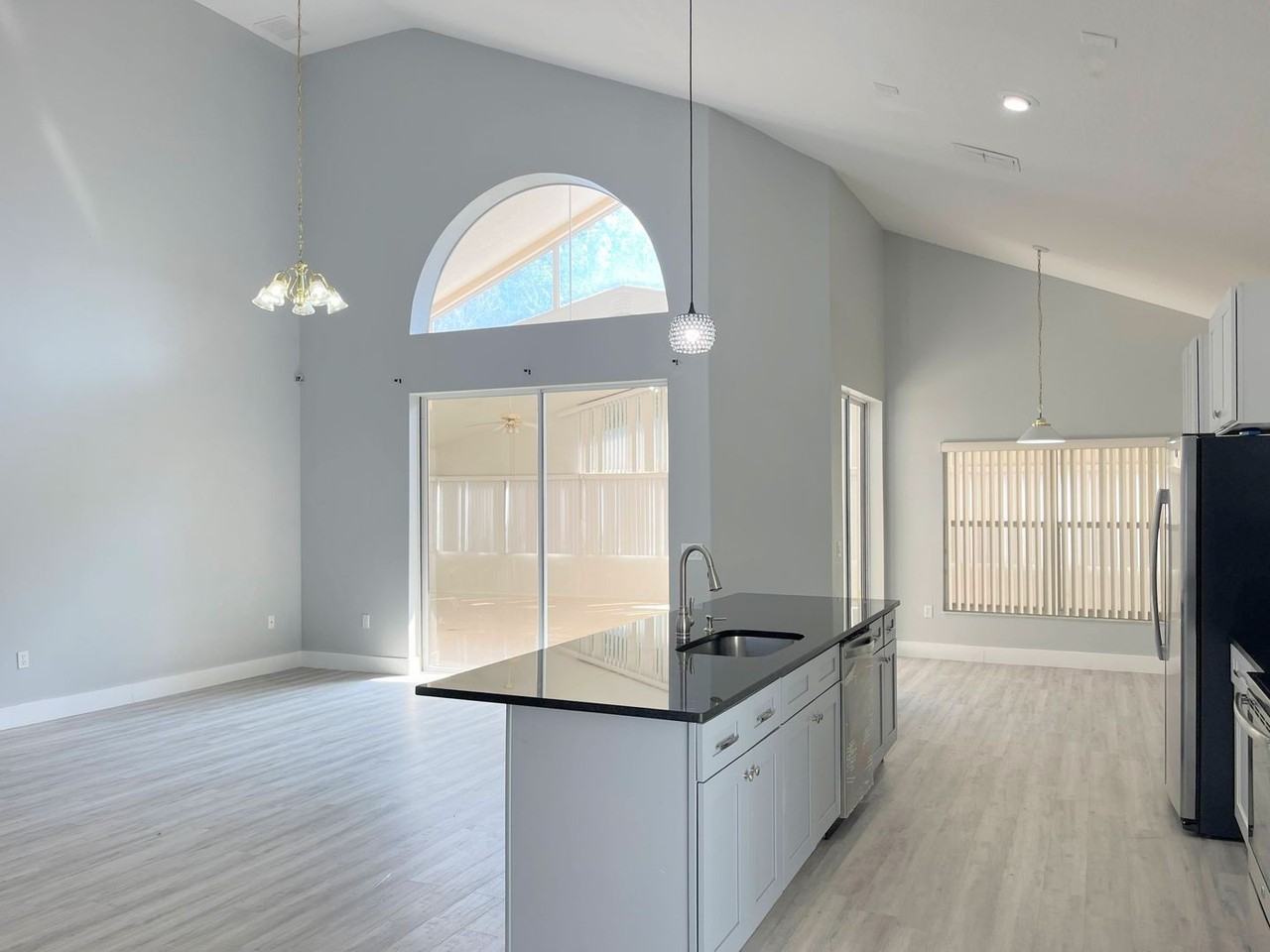 212 Purslane Pass - Photo 7 of 27