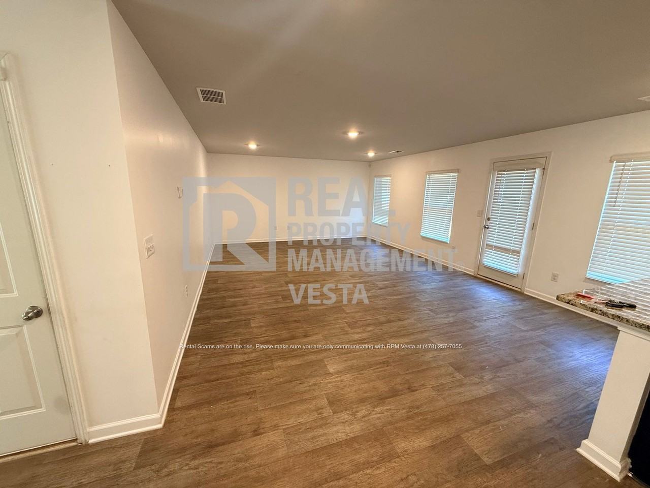 187 Goodall Woods Dr - Photo 2 of 15
