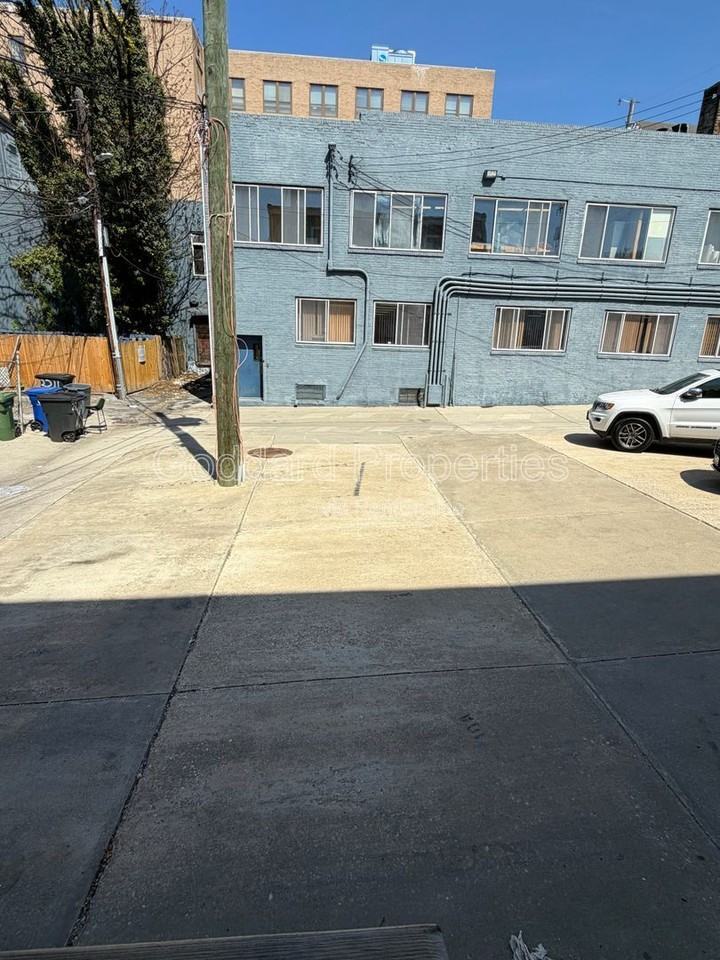 10 E 22nd St - Photo 2 of 12