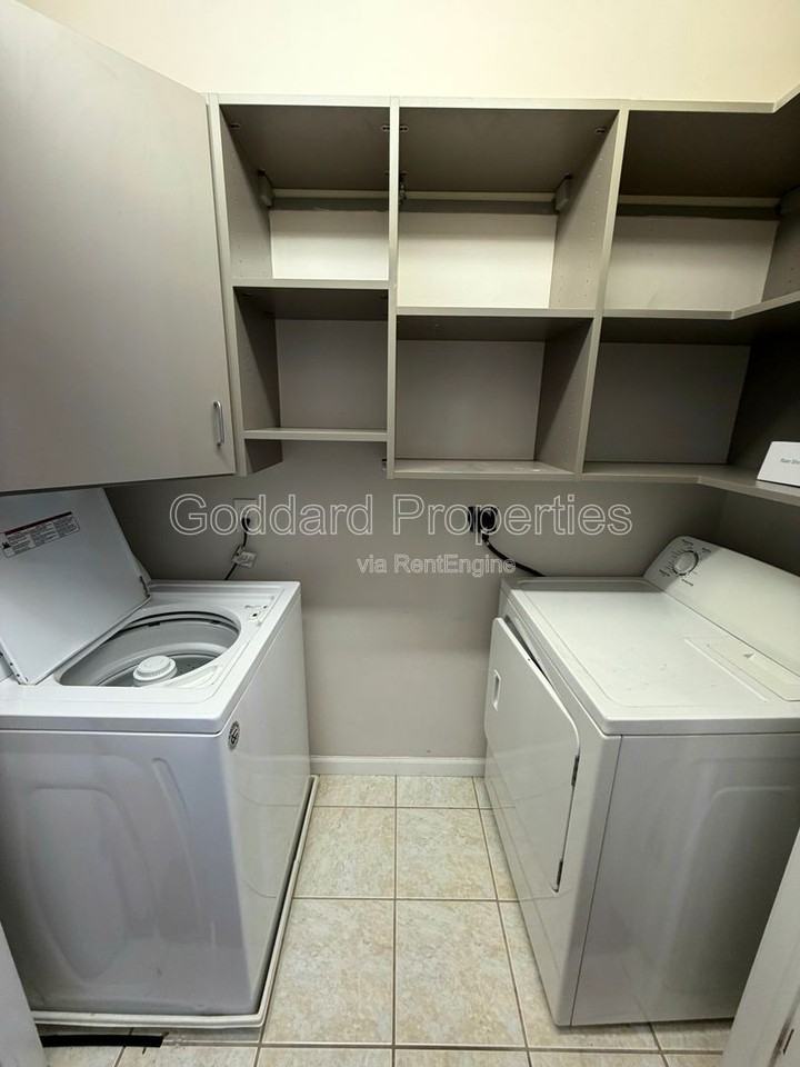 10 E 22nd St - Photo 7 of 12