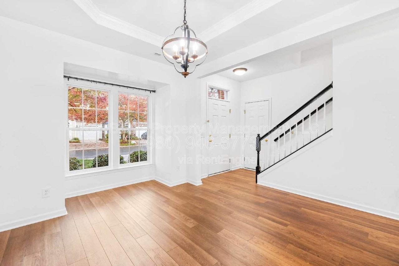 117 Snead Rd - Photo 3 of 27