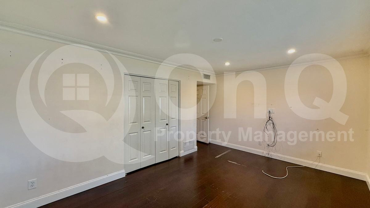 10678 E Cinnabar Ave - Photo 7 of 23