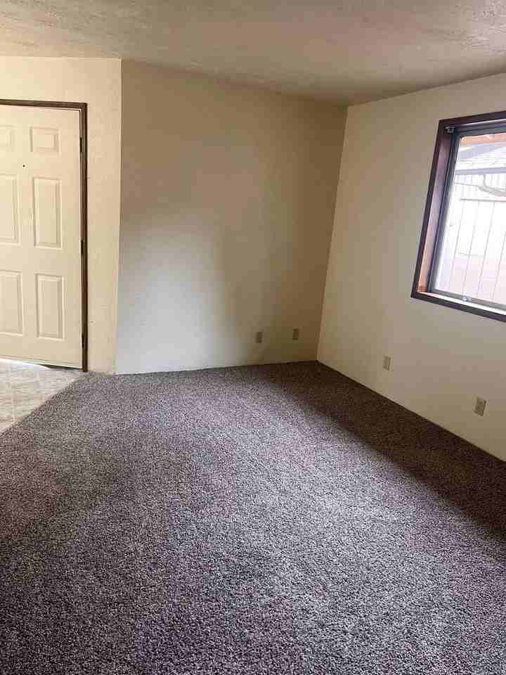 1531 High St #5 - Photo 7 of 12