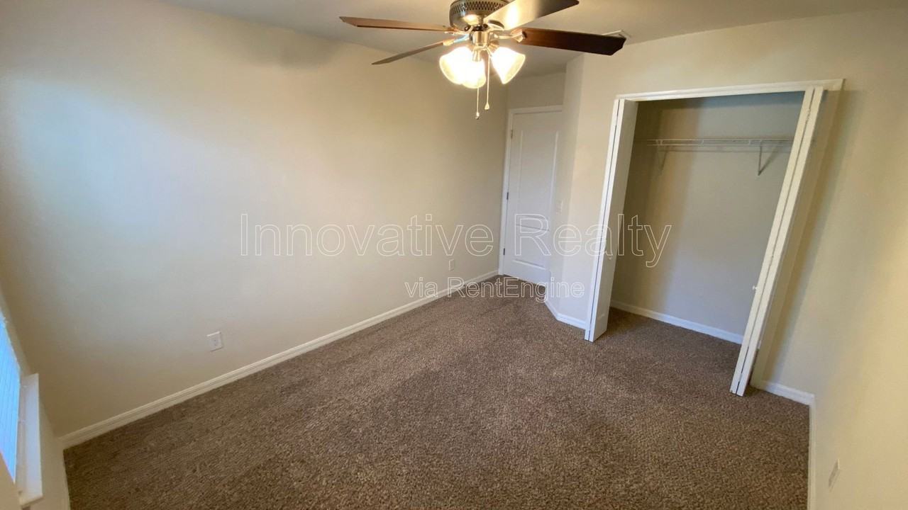 7490 Aloma Pines Ct - Photo 6 of 16
