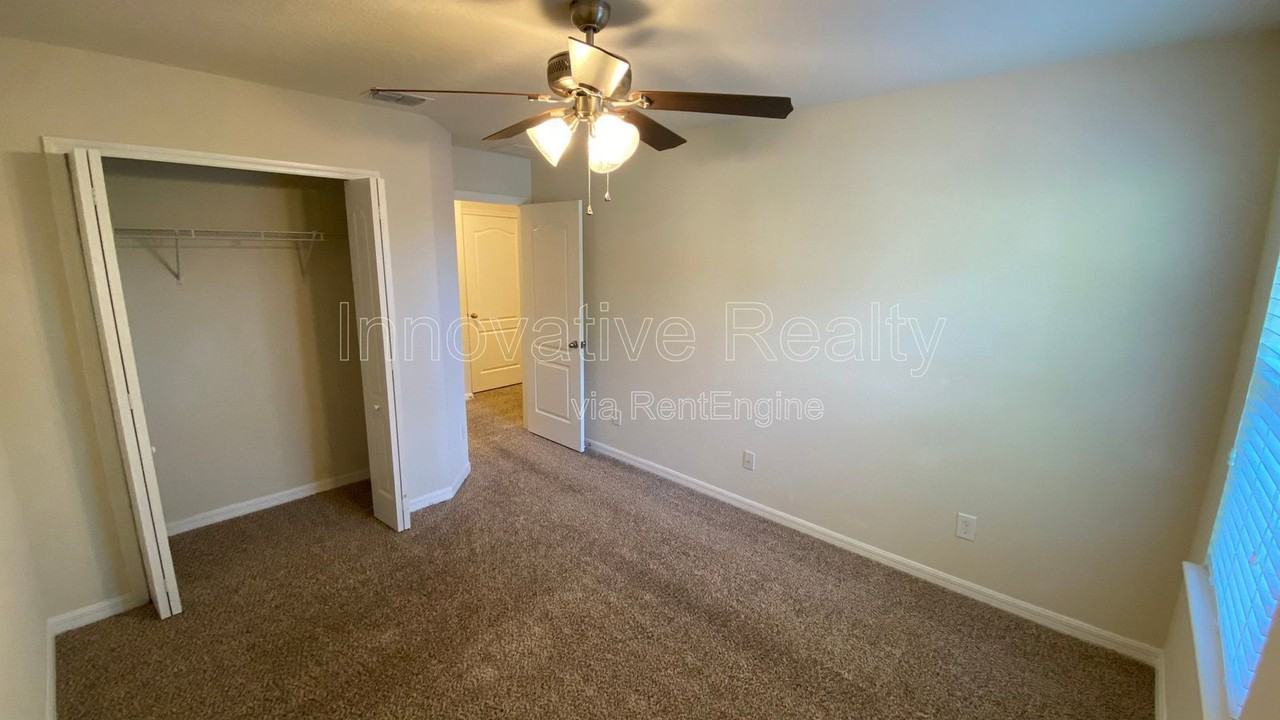 7490 Aloma Pines Ct - Photo 7 of 16