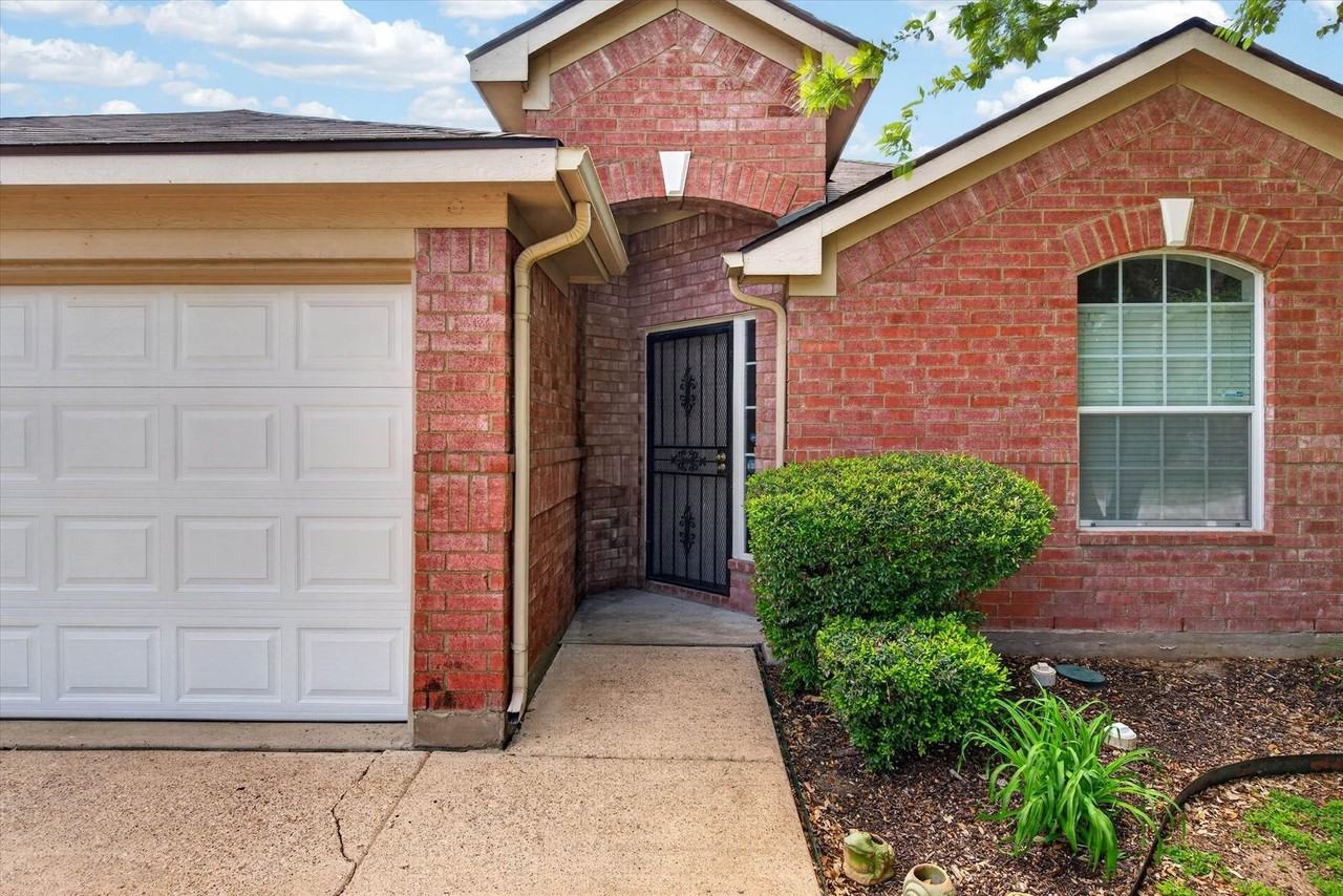 154 High Harvest Rd - Photo 5 of 46