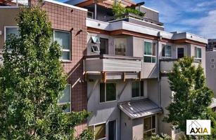 featured image of 2810 E College Ave