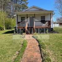 featured image of 1320 Highland Ave Nw