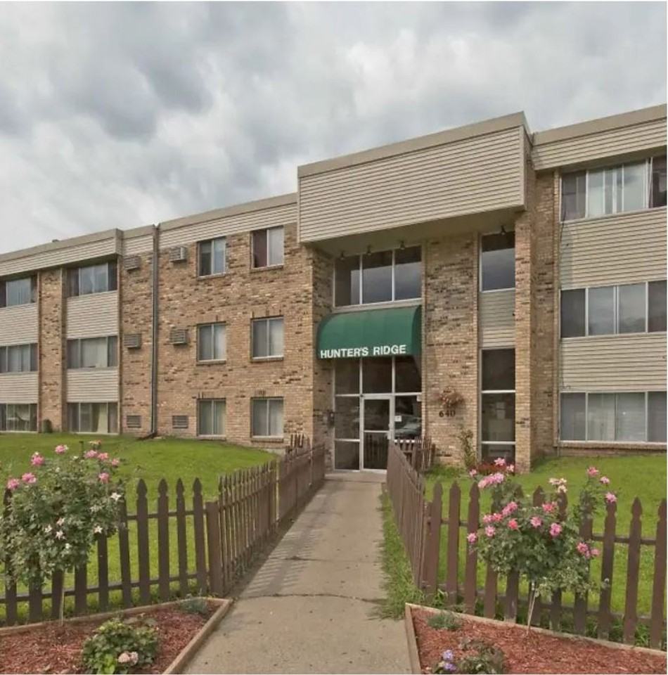620 Gorman St - Photo 4 of 6