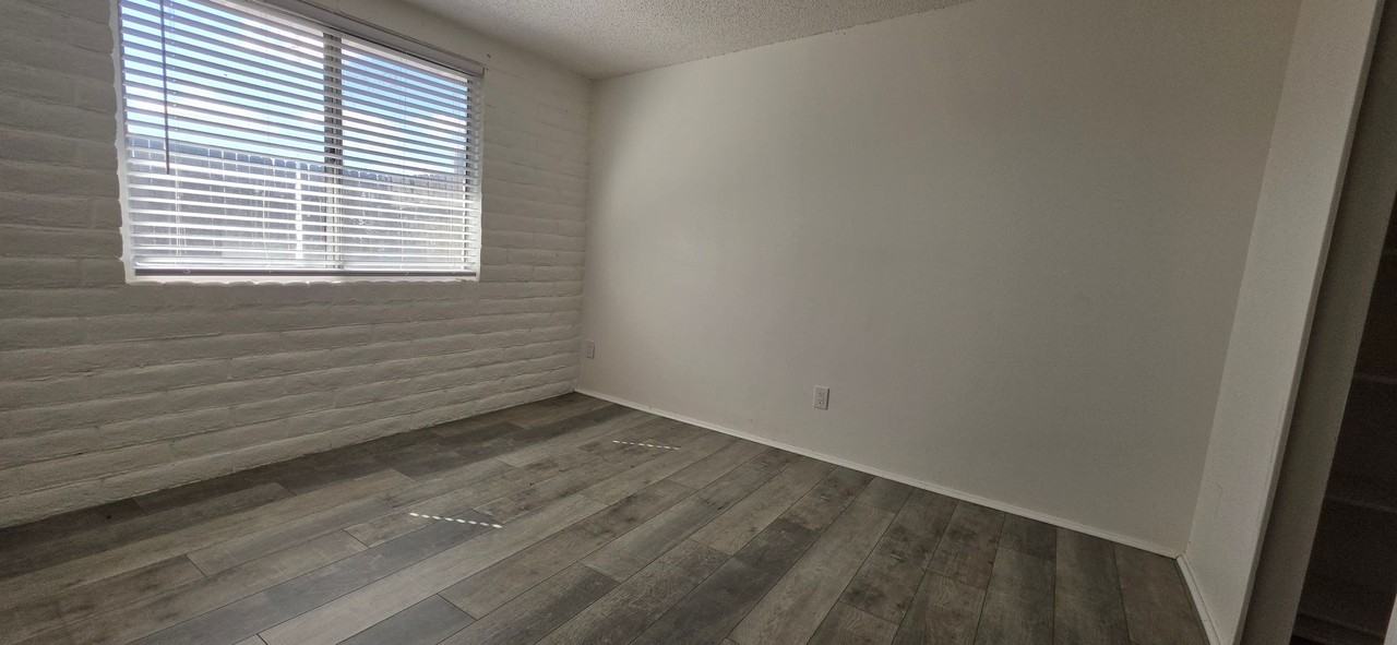 Oakwood Terrace **1 MONTH FREE MOVE IN SPECIAL!!!** - Photo 7 of 33