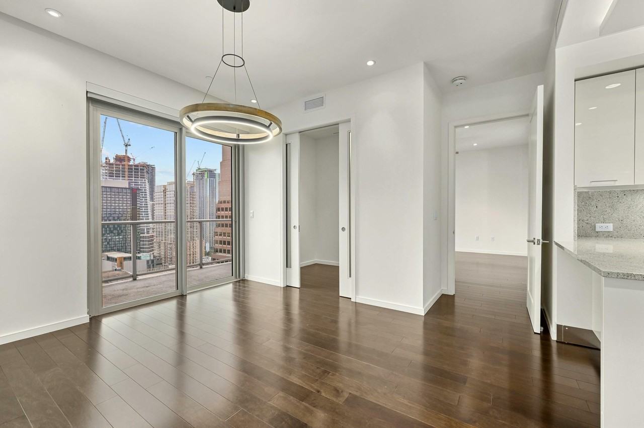 200 S Congress Ave #24B - Photo 7 of 21