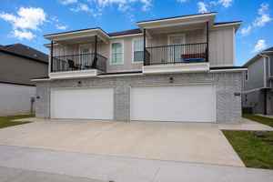 featured image of 4235 W Santa Fe St