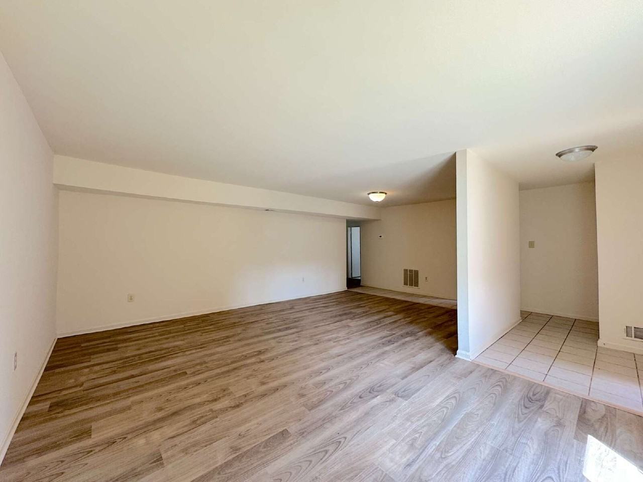 4538 Conwell Dr - Photo 3 of 18