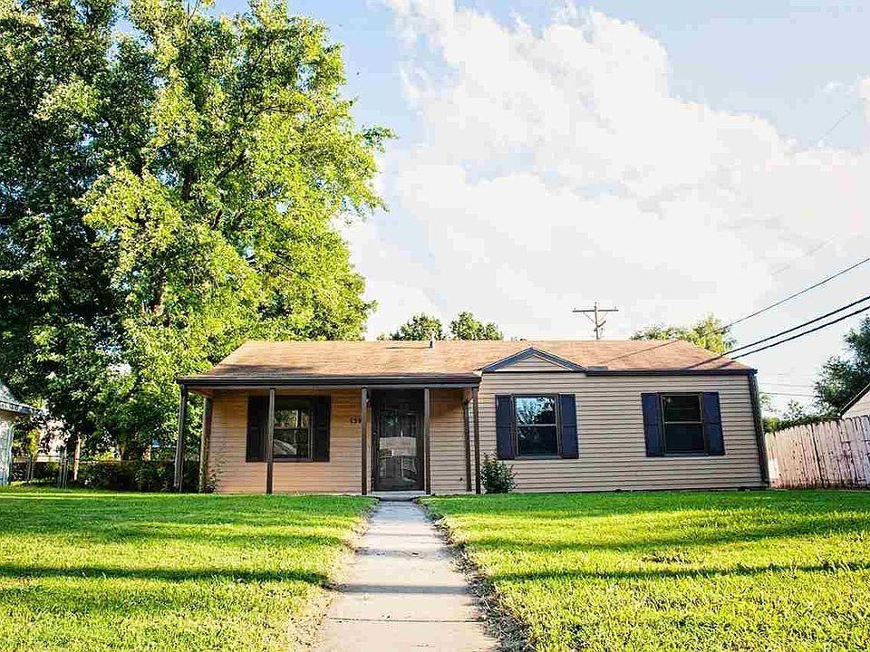 1301 E Arlington Dr - Photo 2 of 2