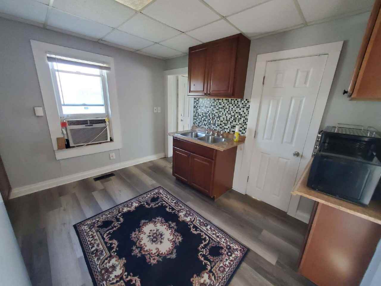 176 Berkley Rd - Photo 5 of 13