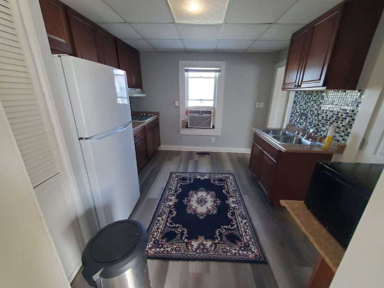 176 Berkley Rd - Photo 6 of 13