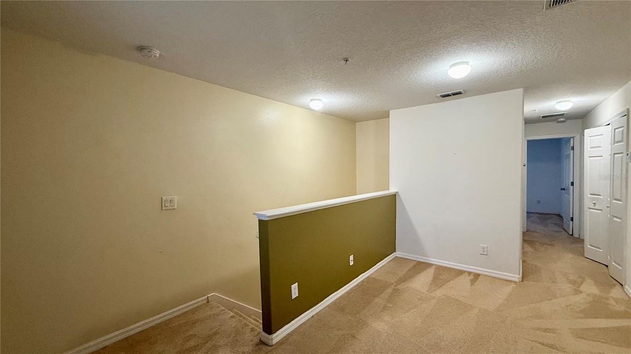 2052 Cypress Bay Blvd - Photo 7 of 16