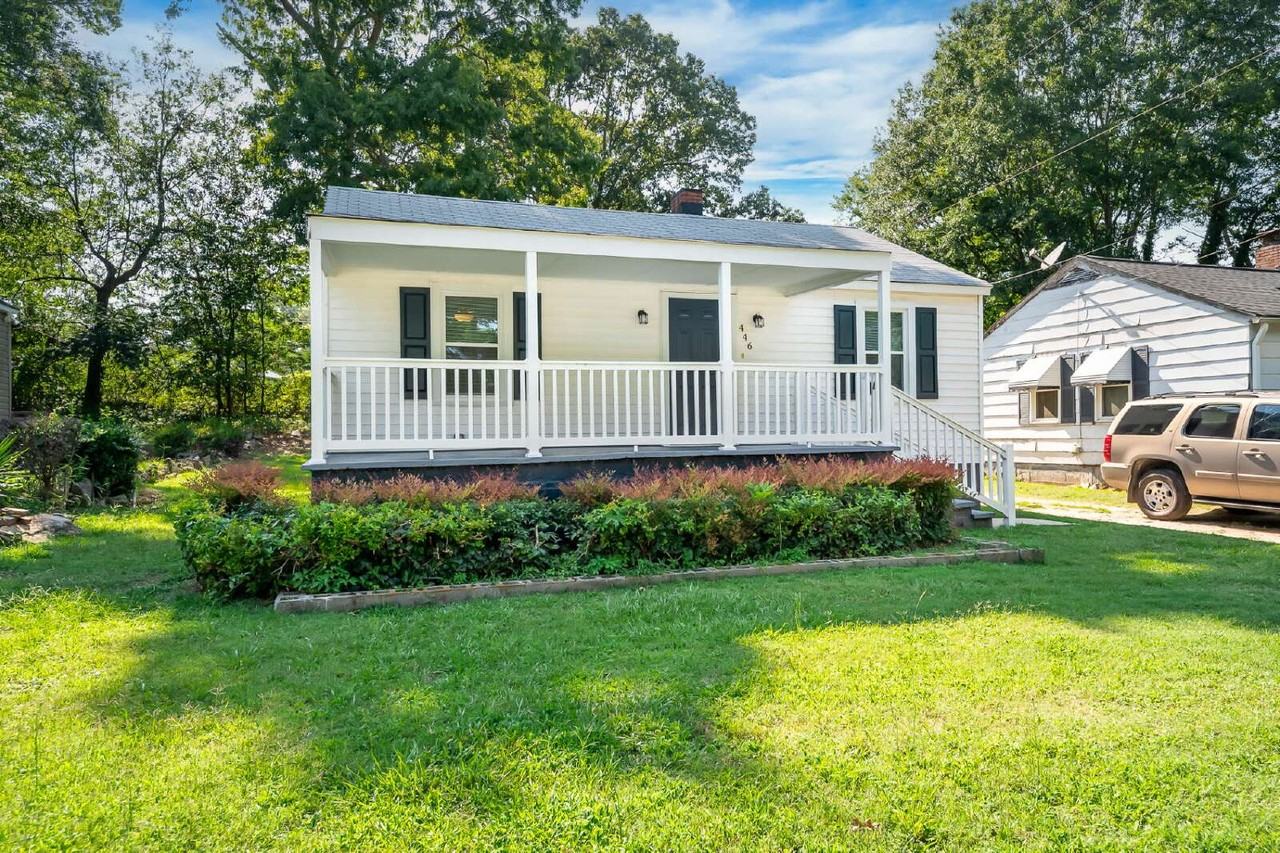 446 Bethlehem Dr - Photo 2 of 21