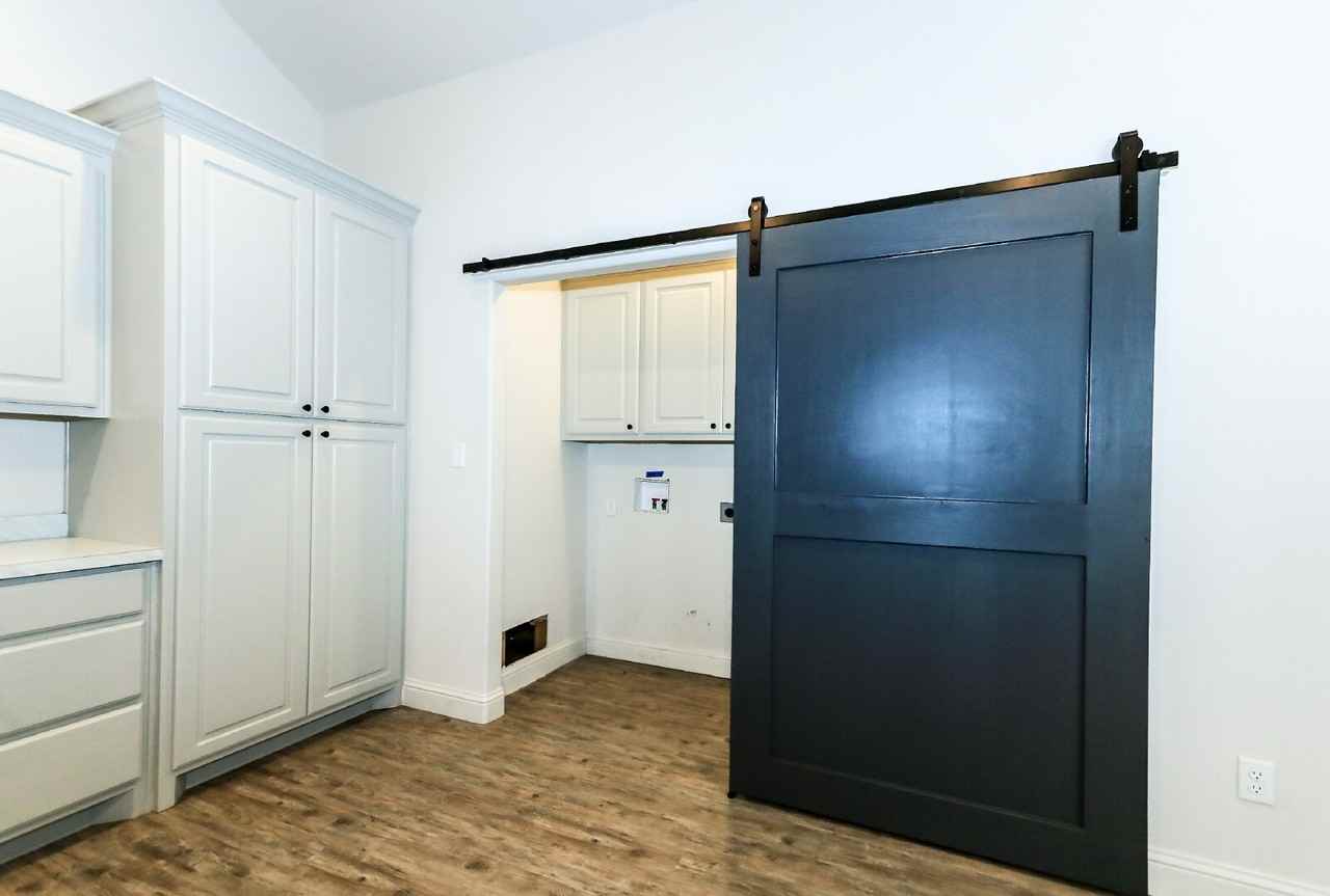 2510 112th St - Photo 6 of 15