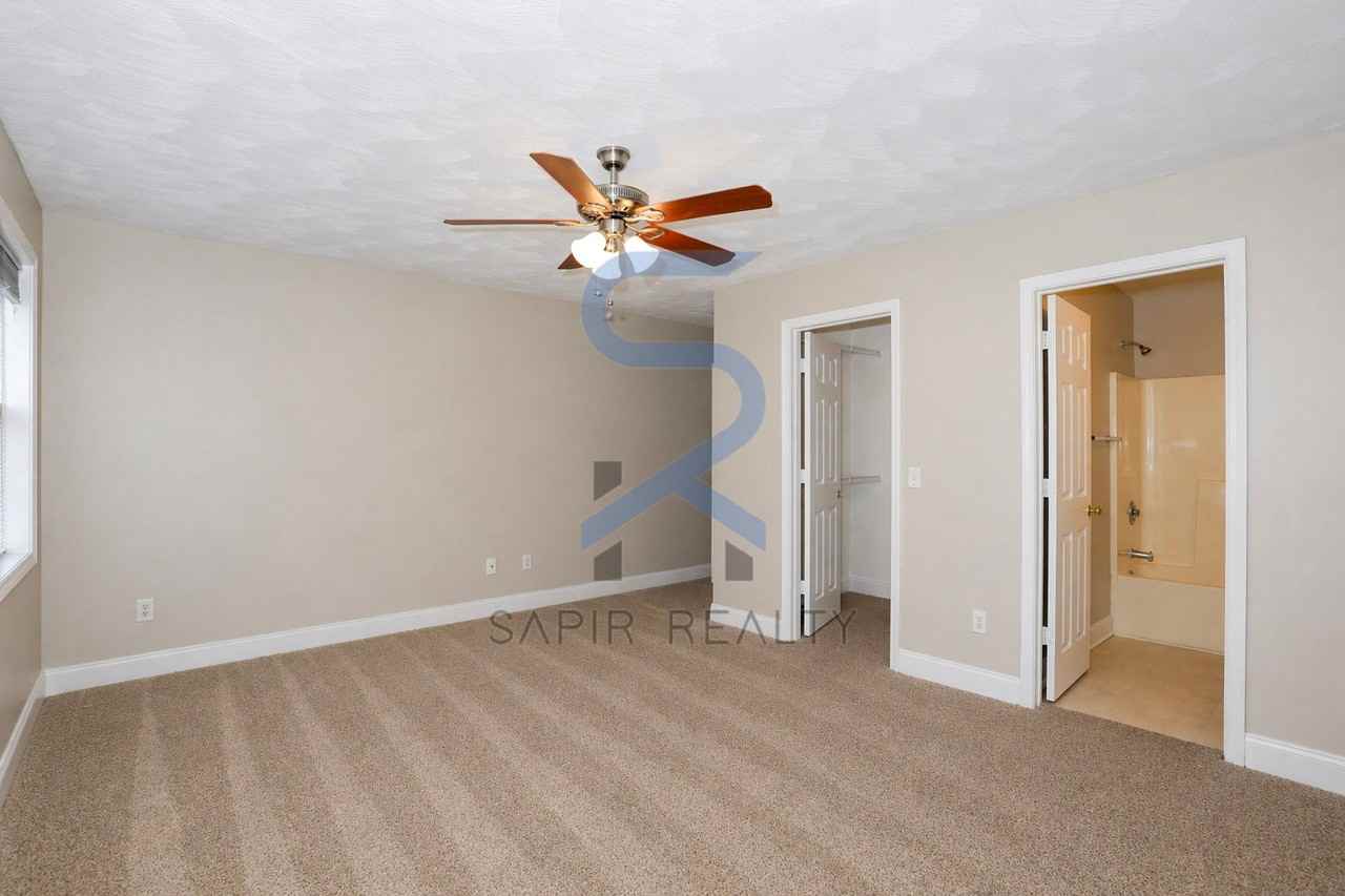 303 Brookside Way - Photo 7 of 15