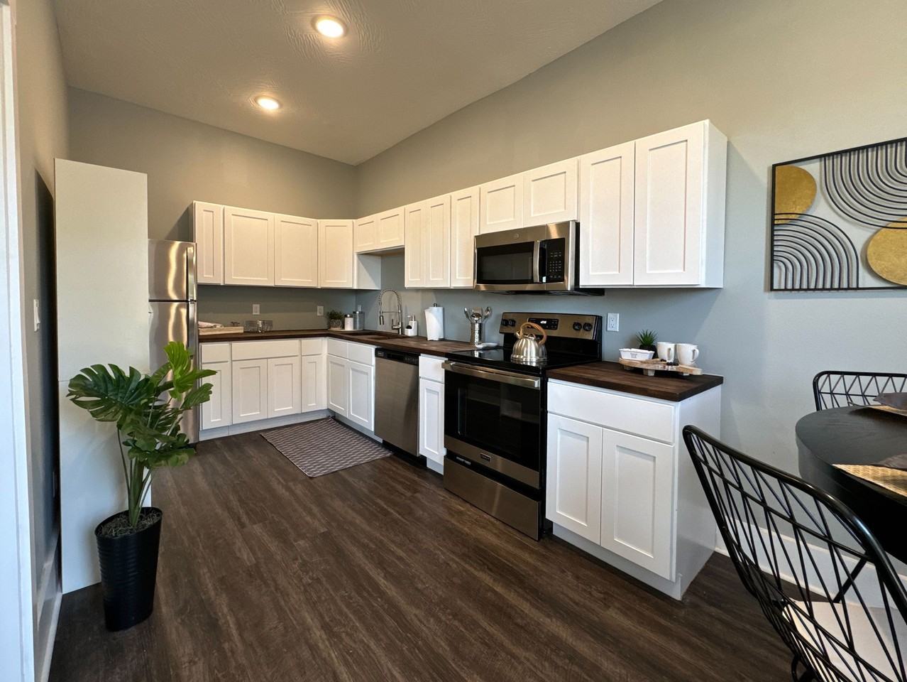 South Avenue Lofts - Photo 7 of 26