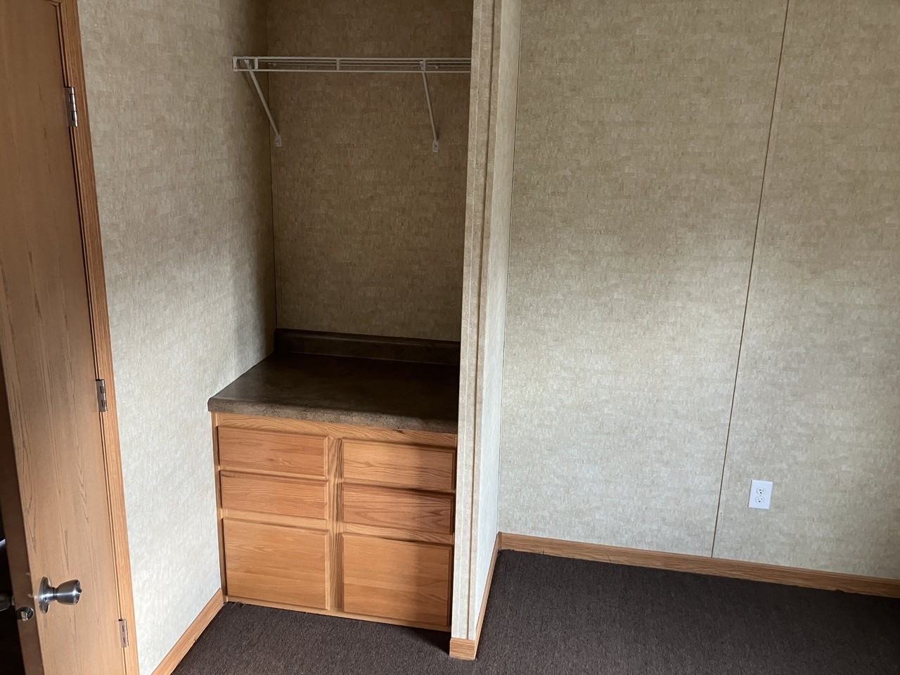 2115 Hwye #19 - Photo 2 of 9
