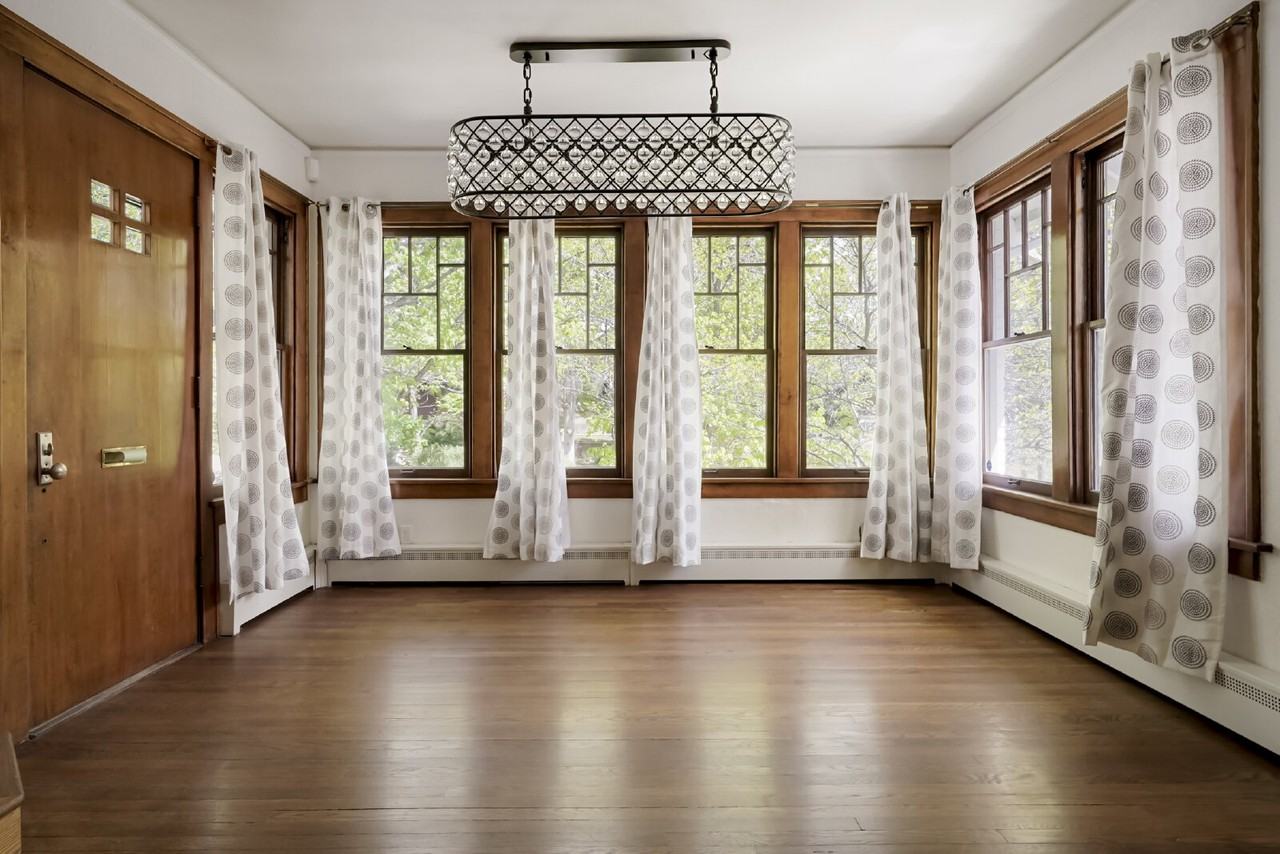 771 Steele St - Photo 5 of 36