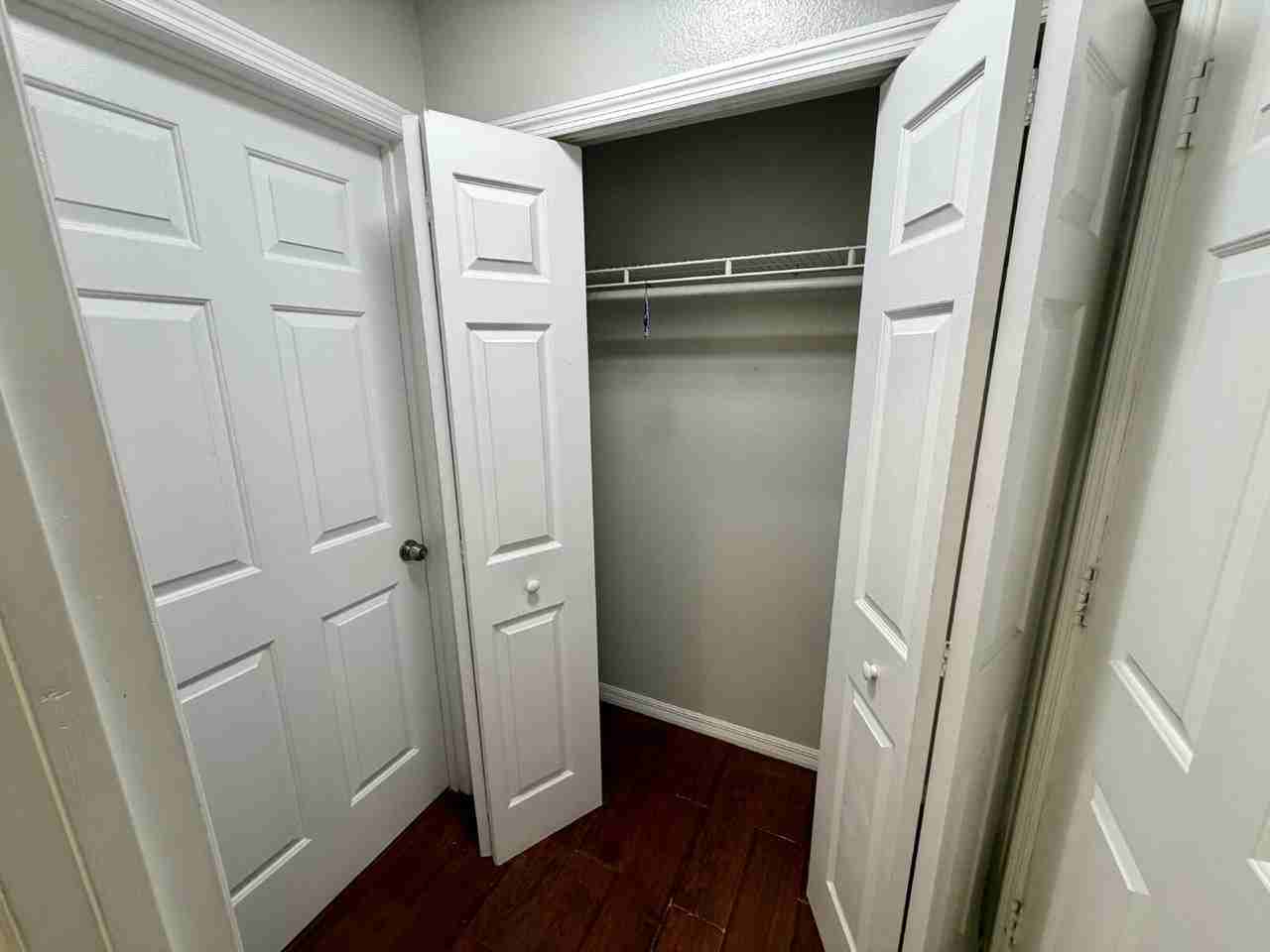 115 Australian Way #B - Photo 7 of 10