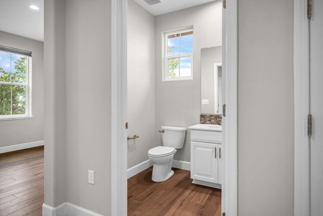 1713 Cannery Loop - Photo 5 of 31