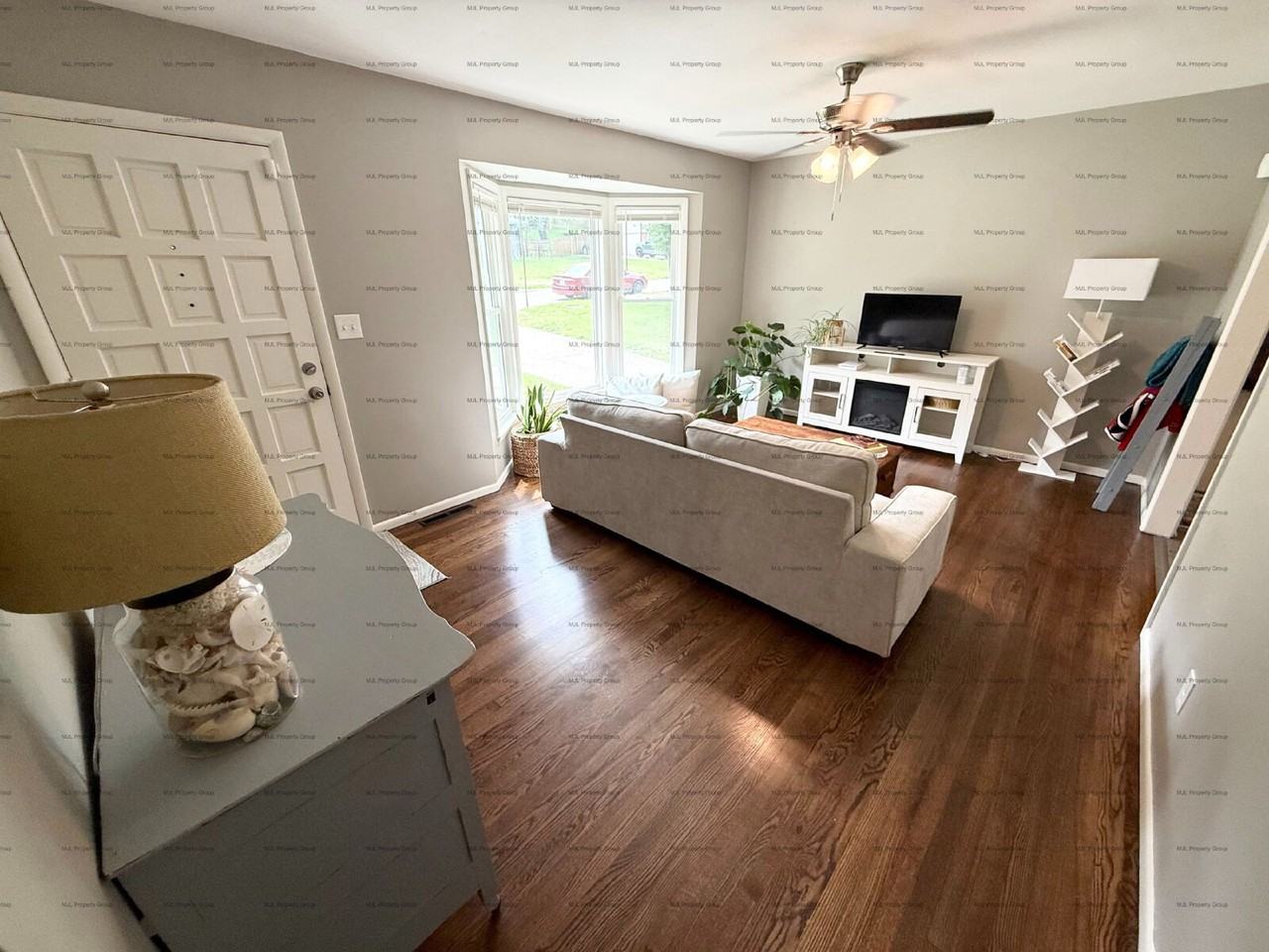 6102 E 96th St - Photo 5 of 16