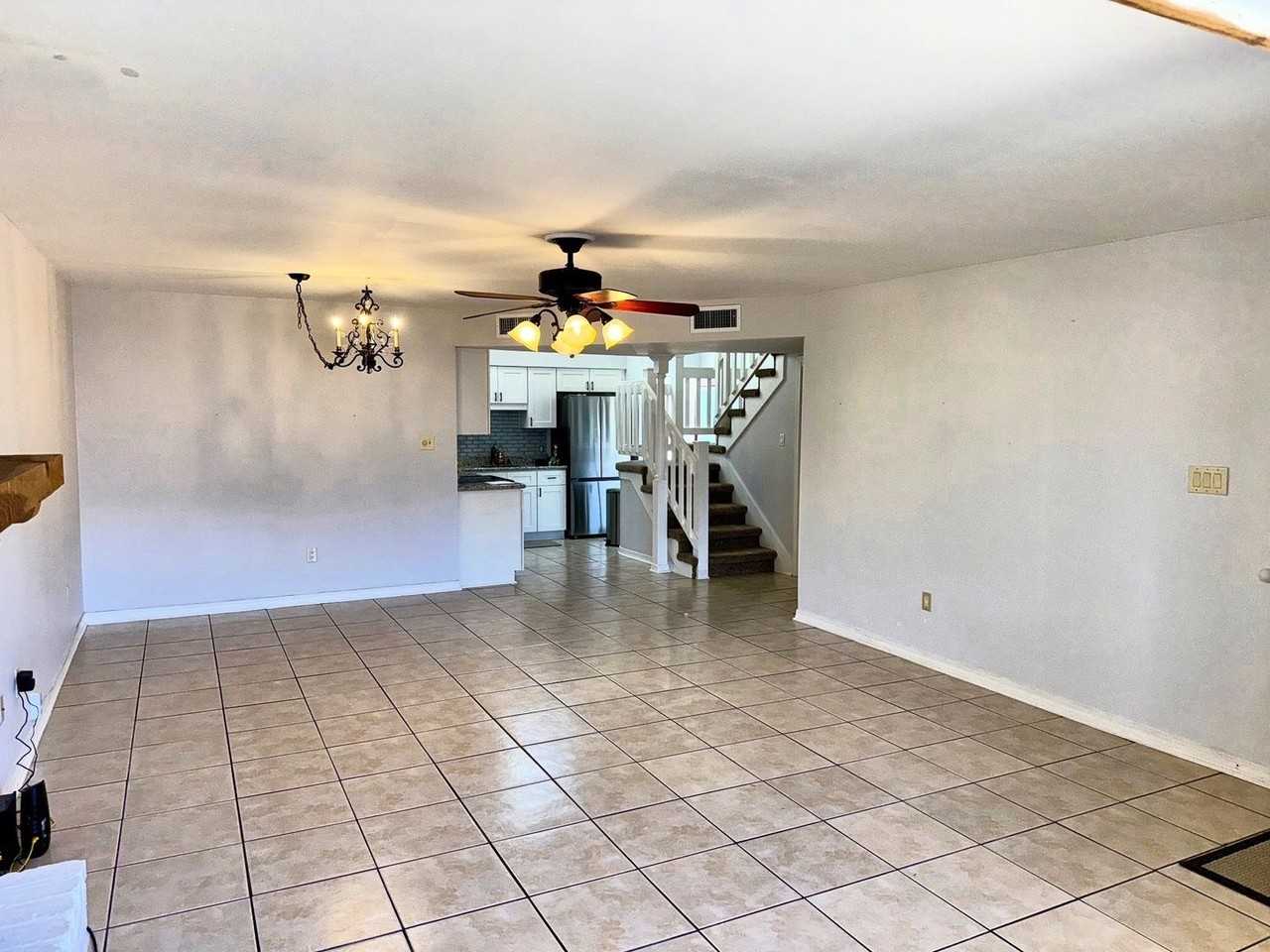 3 Hollycrest Blvd - Photo 4 of 25