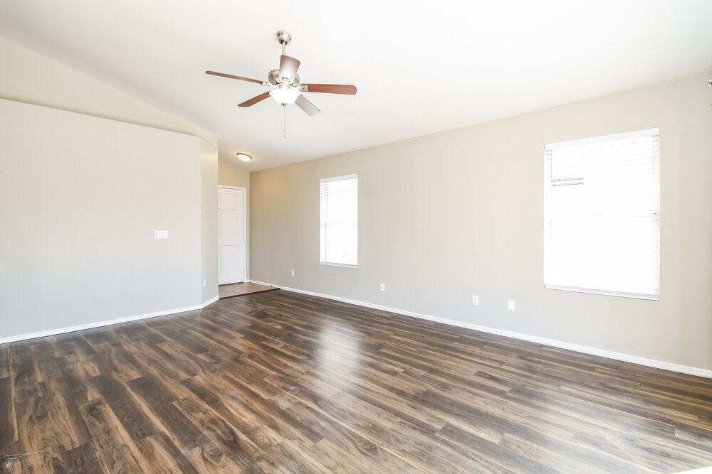1247 E Cindy St - Photo 3 of 16