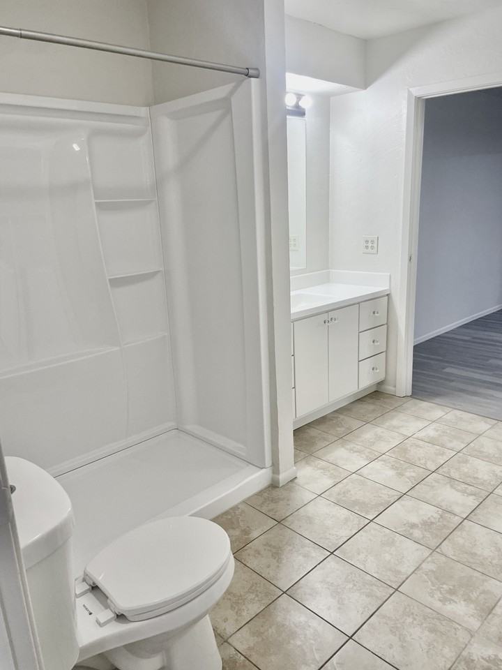 12323 Cedar Springs Ln - Photo 2 of 19