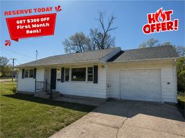 featured image of 912 Chicago Ave