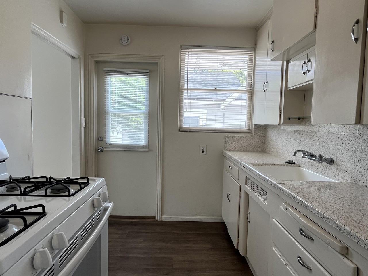 1426 Felton St #1430 - Photo 4 of 24