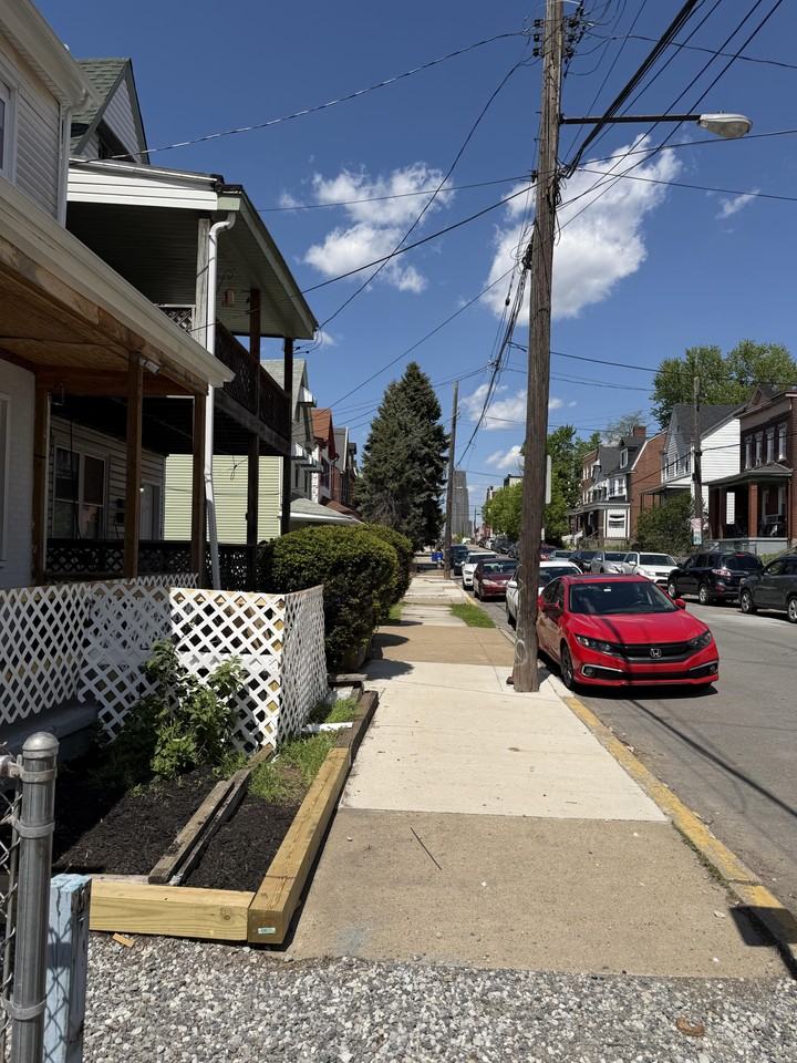 3209 Julietmain Unit #2ndFLROOM - Photo 3 of 10