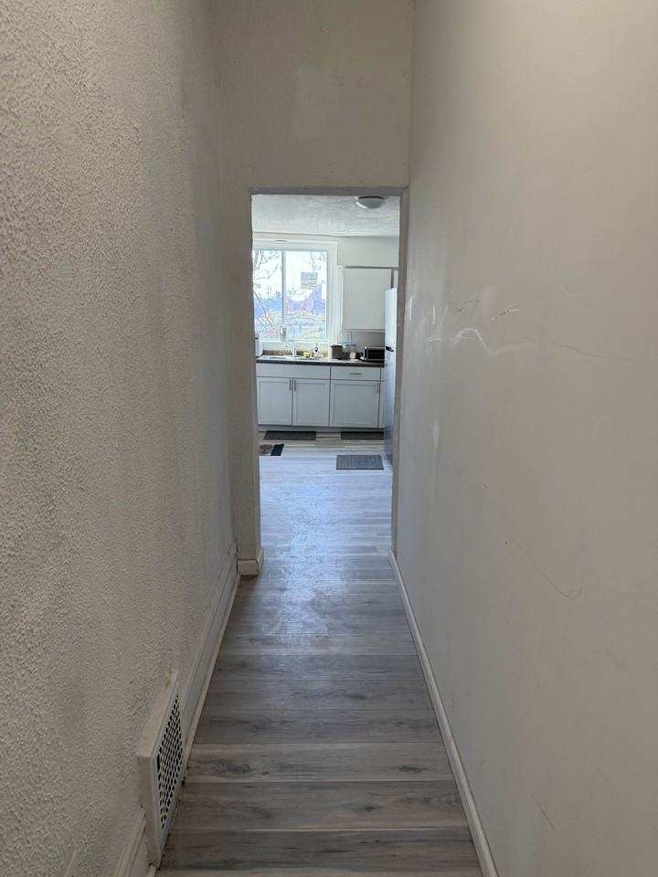 3209 Julietmain Unit - Photo 6 of 13