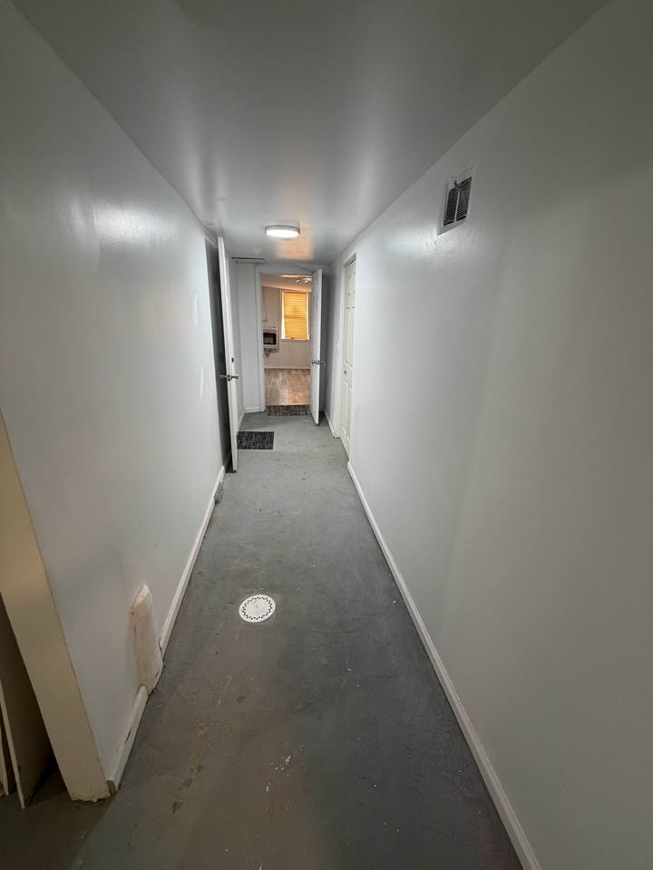 3209 Julietmain Unit #BS - Photo 7 of 9