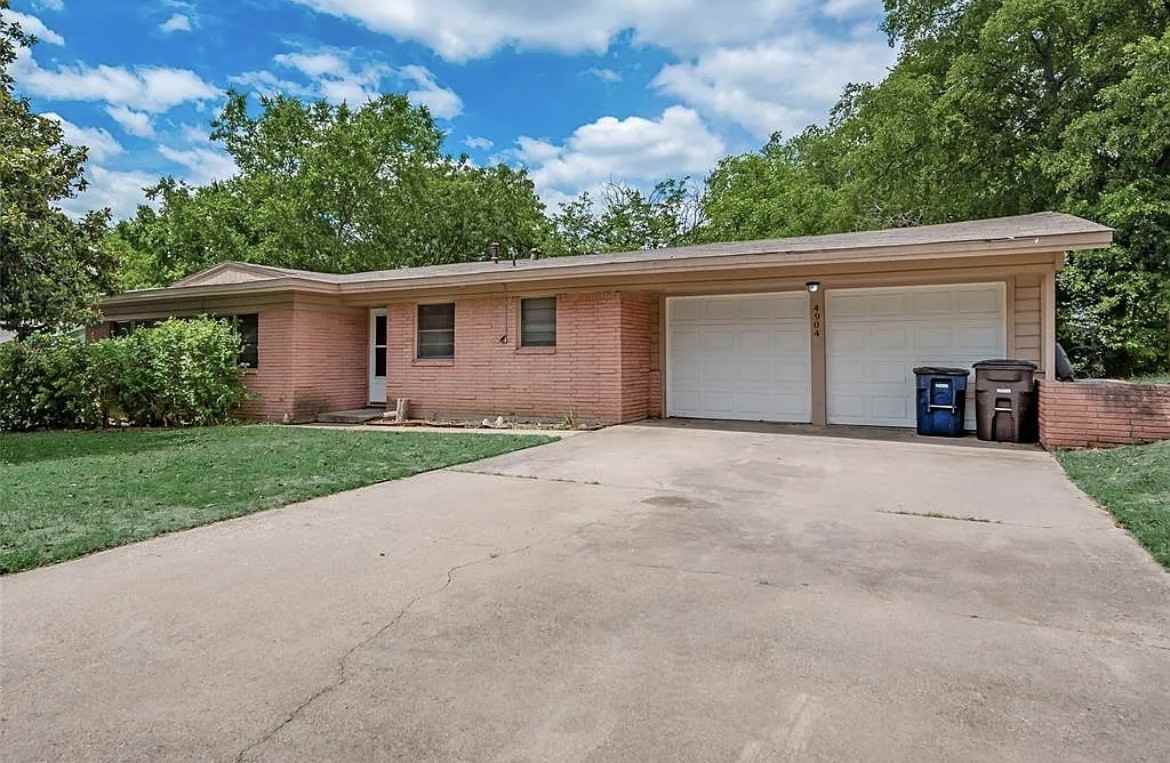 4904 Odessa Ave #NA - Photo 3 of 12