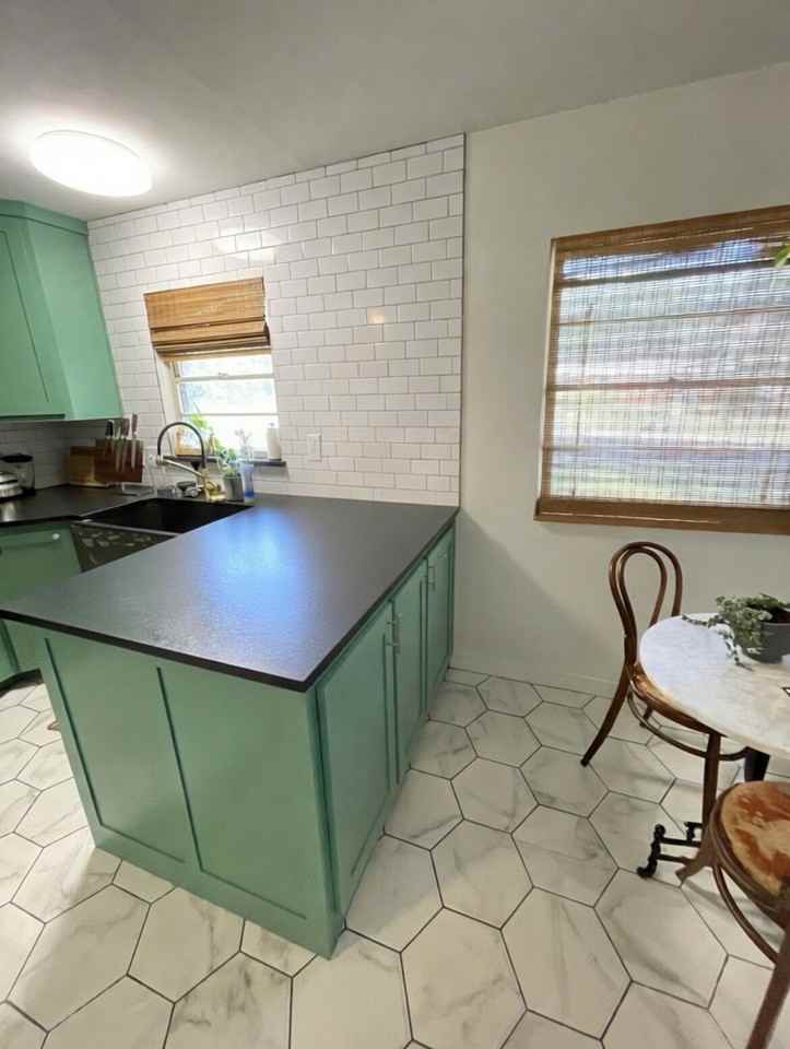 4904 Odessa Ave #NA - Photo 7 of 12